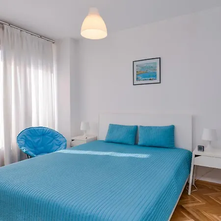 Lägenhet La Dolce Vita - Beautiful Studio On Gurgulyat Street